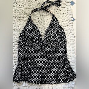 Land’s End tankini halter top. 18